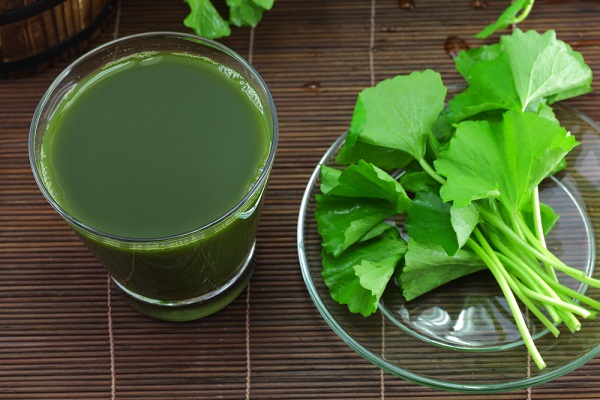 Centella asiatica juice.jpg